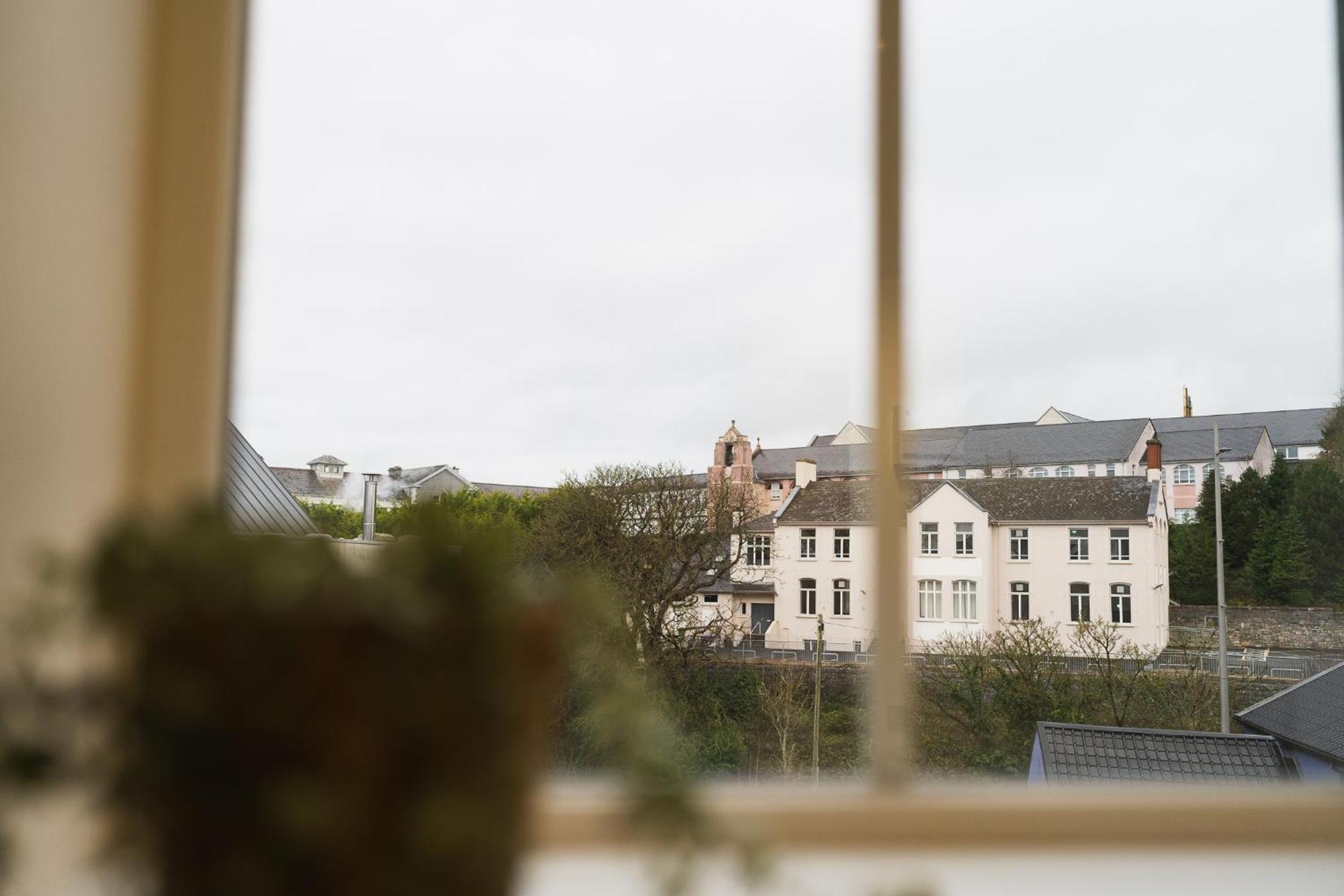 Apartamento Erne A Rest Enniskillen Exterior foto
